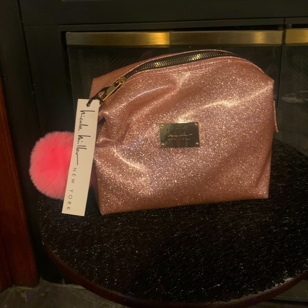 Nicole Miller accessories/ makeup bag.